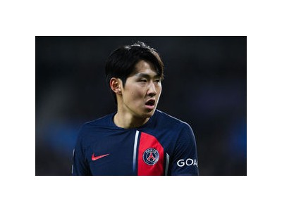 이강인 PSG 계약 연장 추진 중