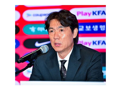 홍명보 감독 월드컵 감독 데뷔에 이번엔 다르다 말해