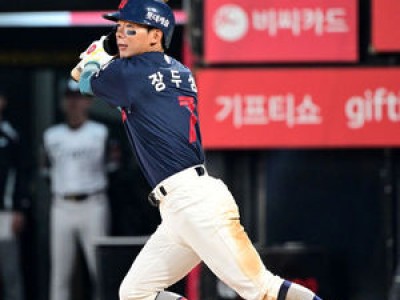 롯데 부상 악재에 한화와 맞붙는다