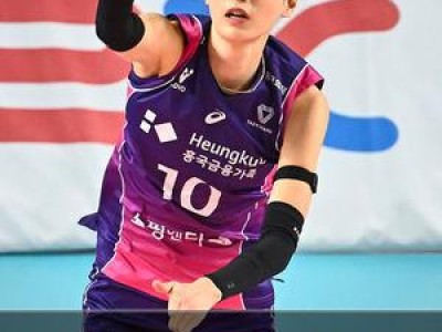 비예나 김연경 5라운드 전승 주역으로 떠올라
