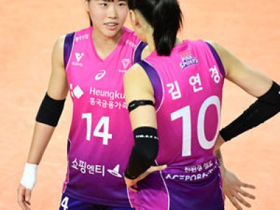 김연경 현역 은퇴 선언에 정윤주 눈물 터짐