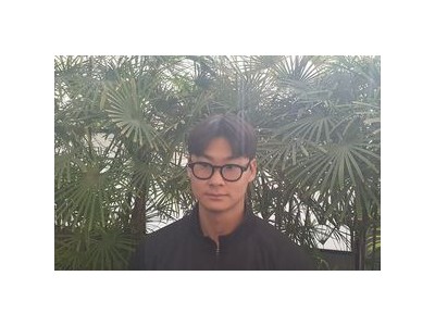 KIA 44명과 계약 완료 한 명만 남은 건 뭔가 의심스러운 상황