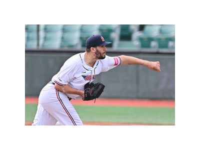 루이스 소프 울산-KBO 풀리그 출전