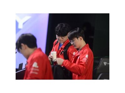 T1 시즌 4패 기록하며 CEO 간섭 논란 다시 부상