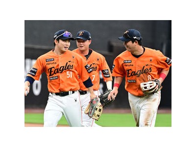 한화 이글스 33년 만에 1위 탈환