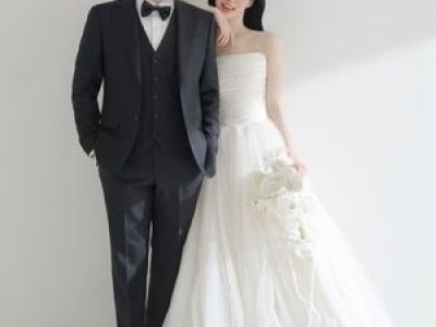 김유지 결별 3년 만에 웨딩 화보 공개